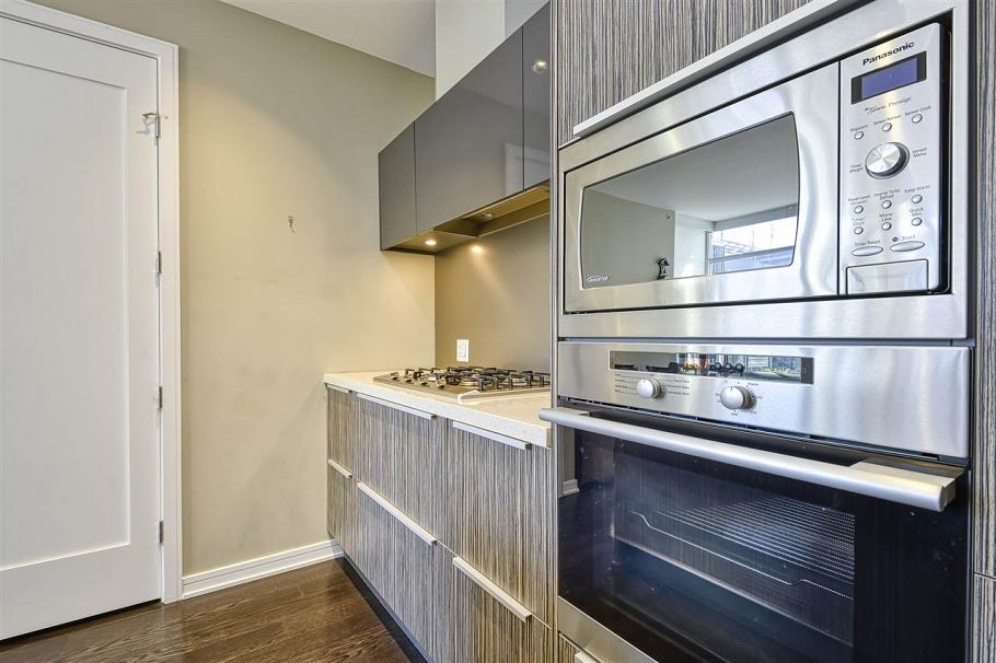 310 1616 Columbia Street Vancouver, BC - 7