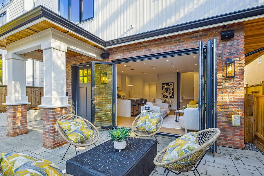 #1 2244 E 11th Avenue Vancouver, BC - 31