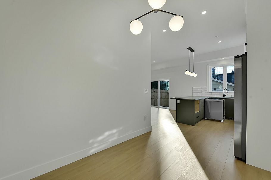 1 1436 E 1st Avenue Vancouver, BC - 10