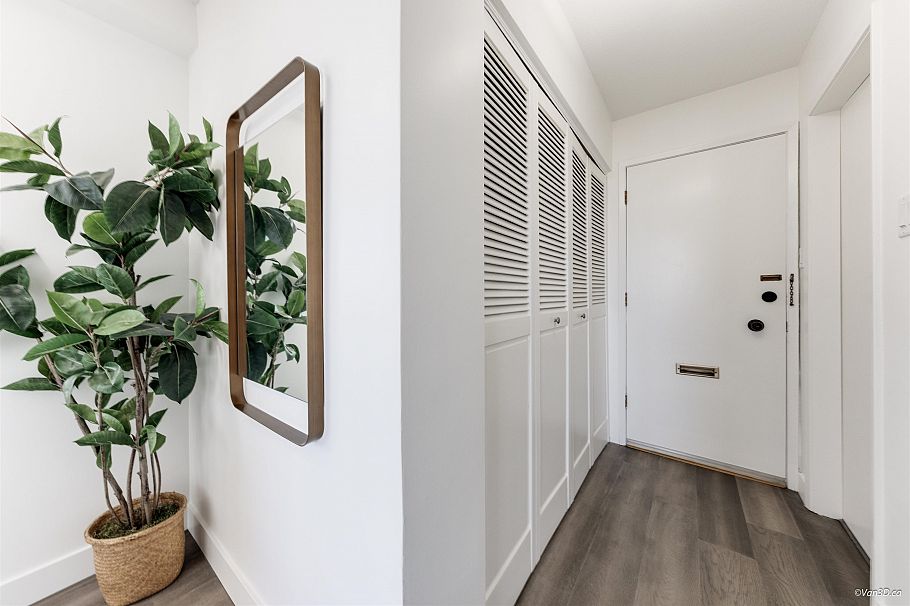 2407 1850 Comox Street Vancouver, BC - 16