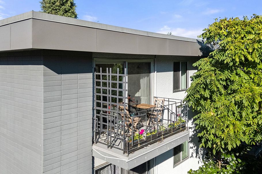 301 3680 Oak Street Vancouver, BC - 24