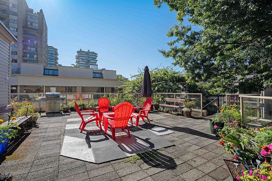 301 1350 Comox Street Vancouver, BC - 31