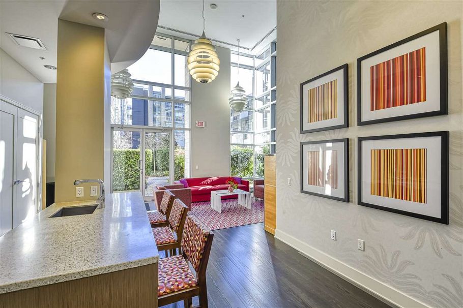 310 1616 Columbia Street Vancouver, BC - 15