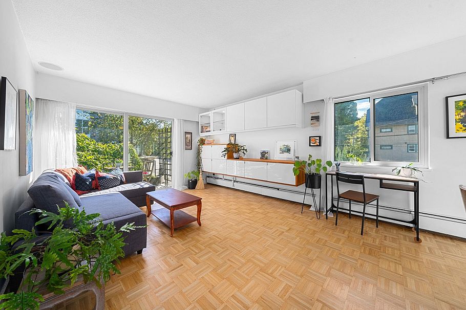 301 3680 Oak Street Vancouver, BC - 5