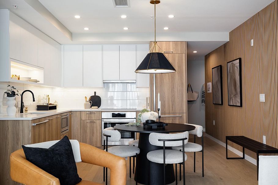 412 8398 Oak Street Vancouver, BC - 3