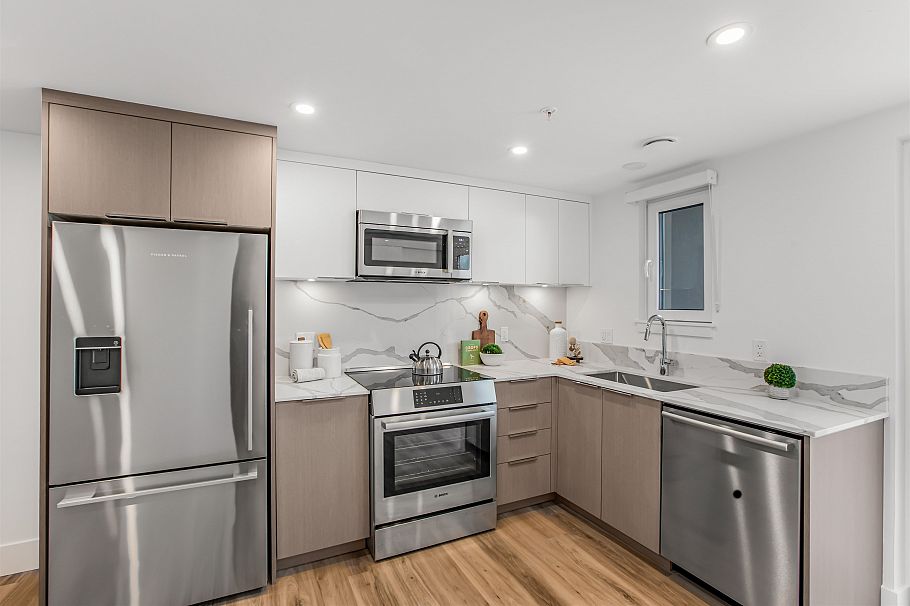 204 2075 E 1st Avenue Vancouver, BC - 7