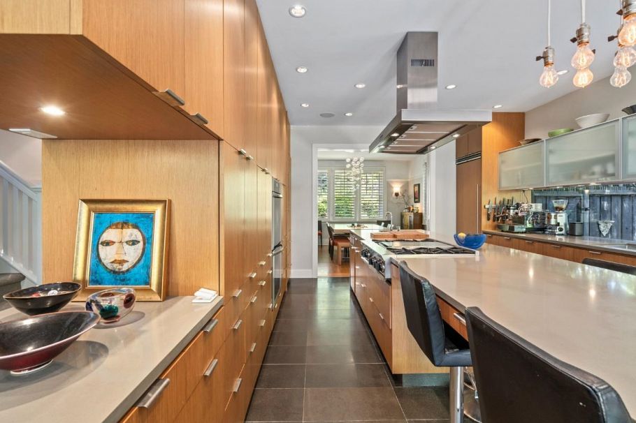 1850 W 30th Avenue Vancouver, BC - 5