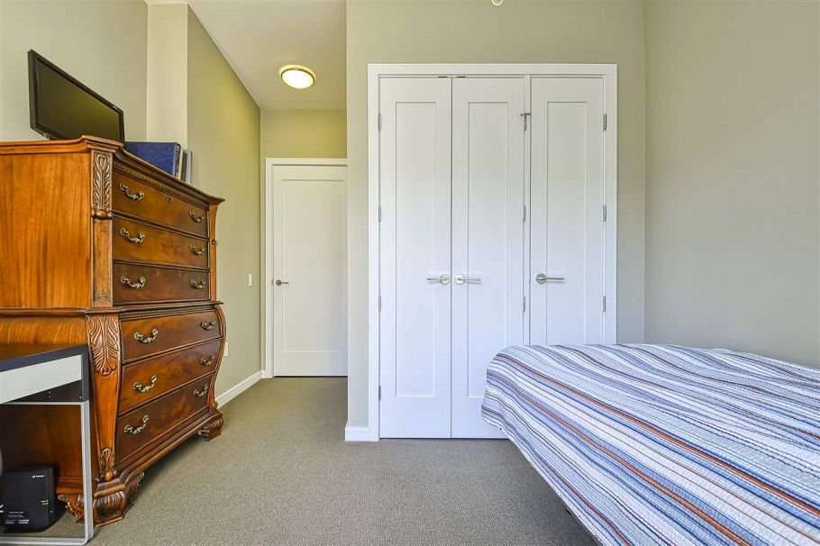 310 1616 Columbia Street Vancouver, BC - 10