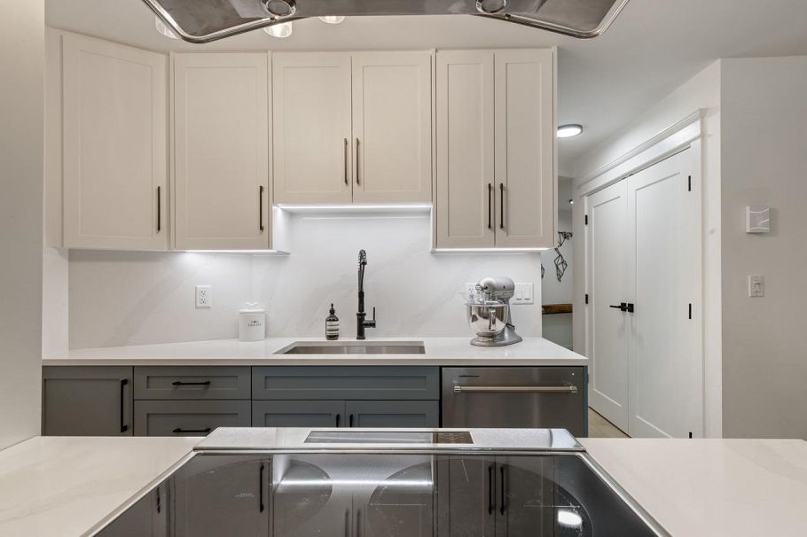 204 2410 Cornwall Avenue Vancouver, BC - 18