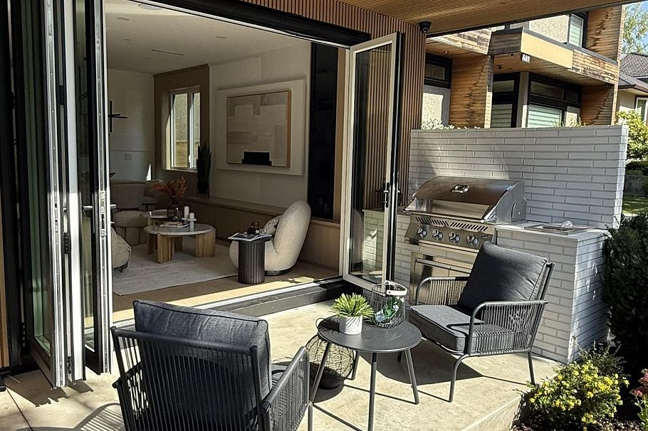 1 475 W 20th Avenue Vancouver, BC - 3