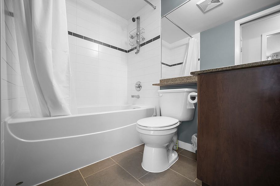 501 618 Abbott Street Vancouver, BC - 24