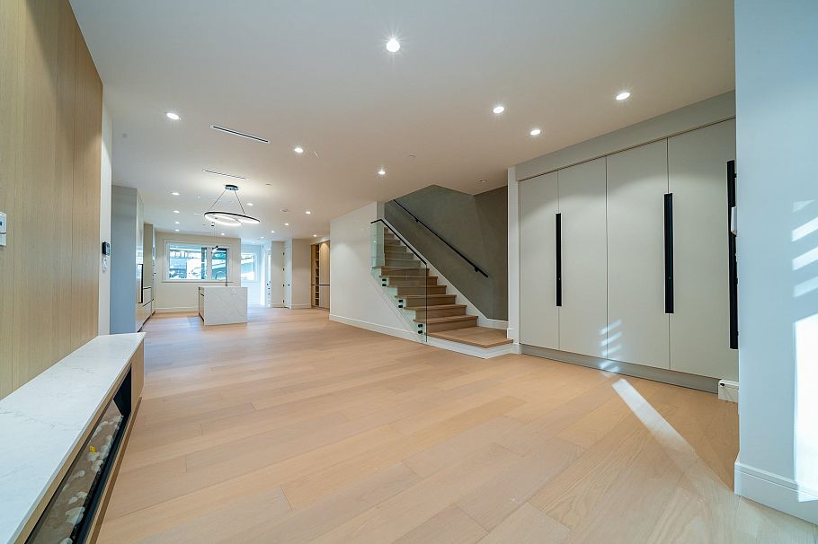 3849 W 26th Avenue Vancouver, BC - 8