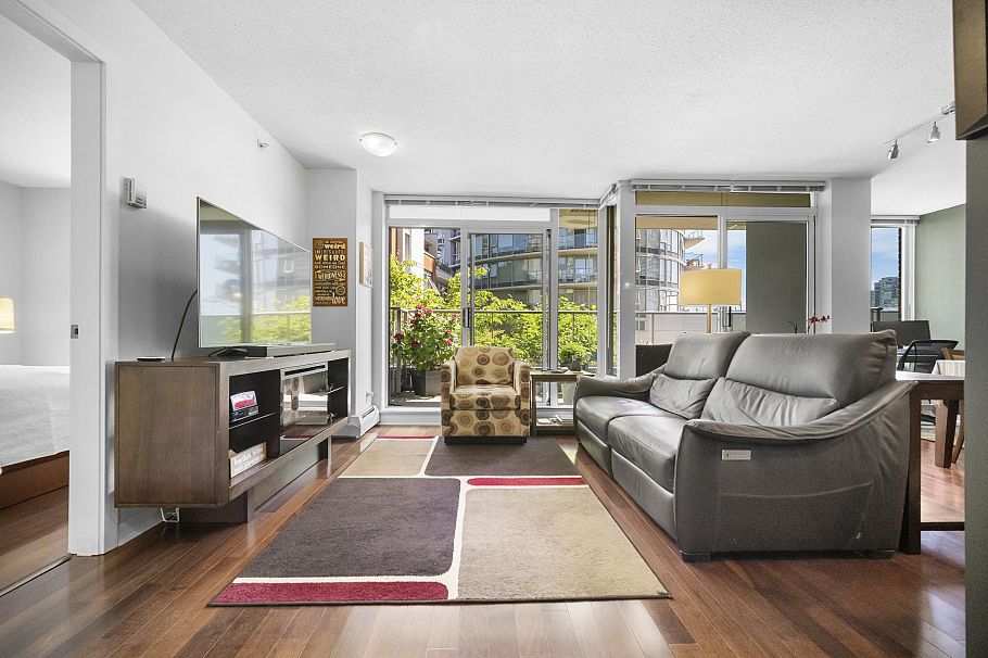 501 618 Abbott Street Vancouver, BC - 30