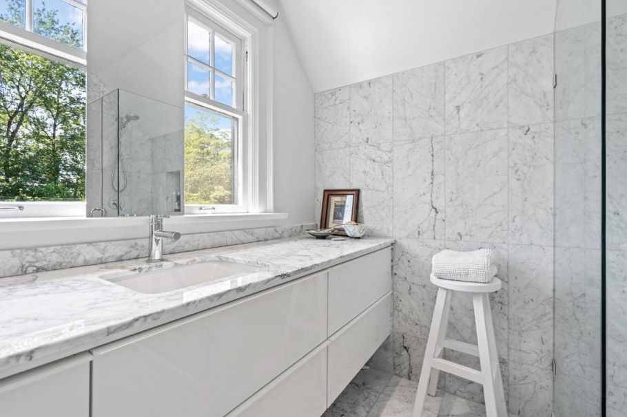 1850 W 30th Avenue Vancouver, BC - 18