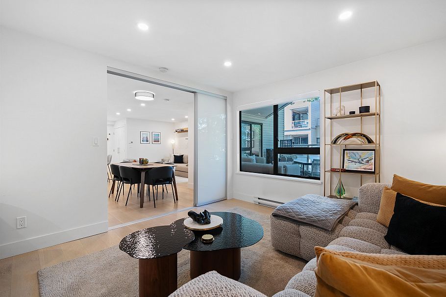 301 1350 Comox Street Vancouver, BC - 24