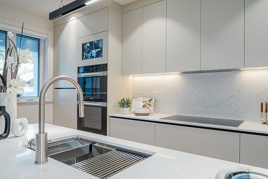 3847 W 26th Avenue Vancouver, BC - 8