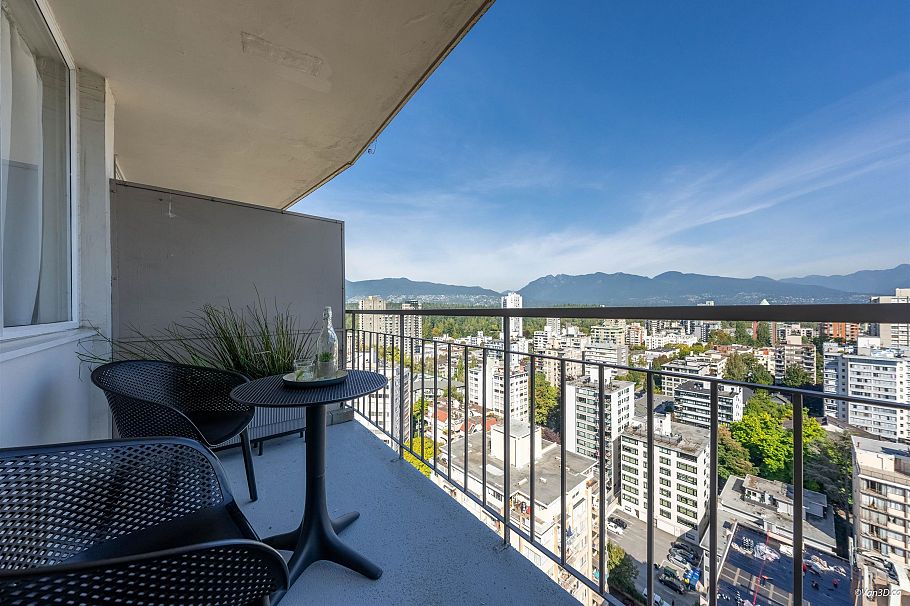 2407 1850 Comox Street Vancouver, BC - 24