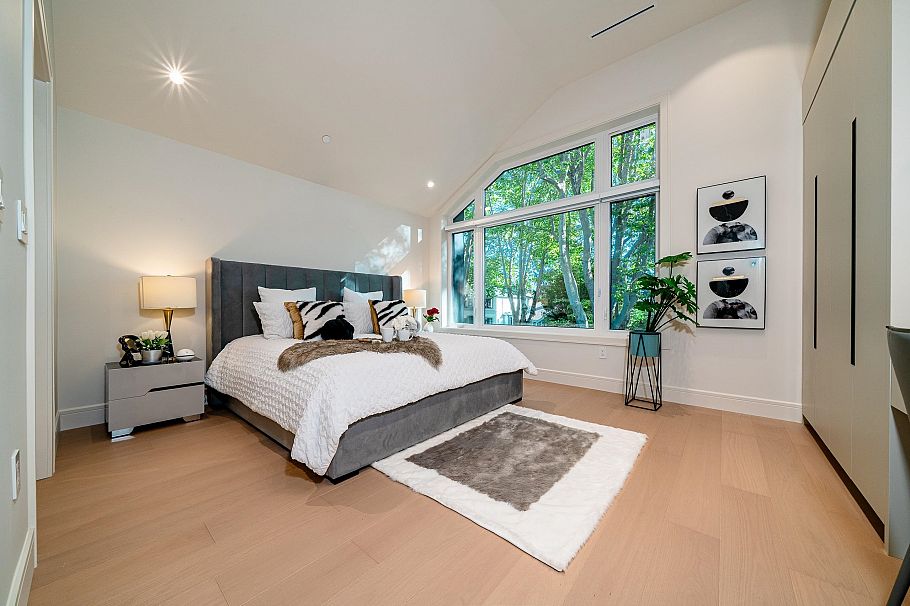 3847 W 26th Avenue Vancouver, BC - 18