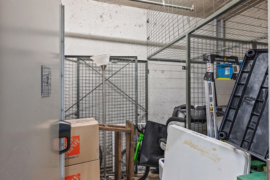 206 2665 Mountain Highway North Vancouver, BC - 24