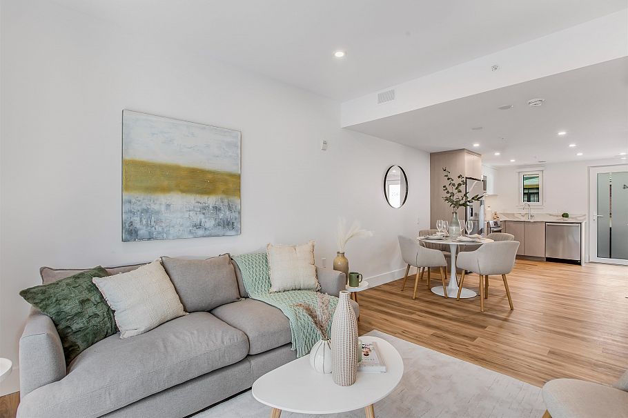 204 2075 E 1st Avenue Vancouver, BC - 11