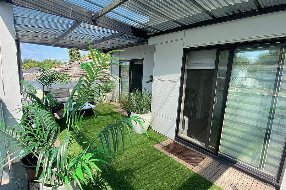 2460 E 19th Avenue Vancouver, BC - 19