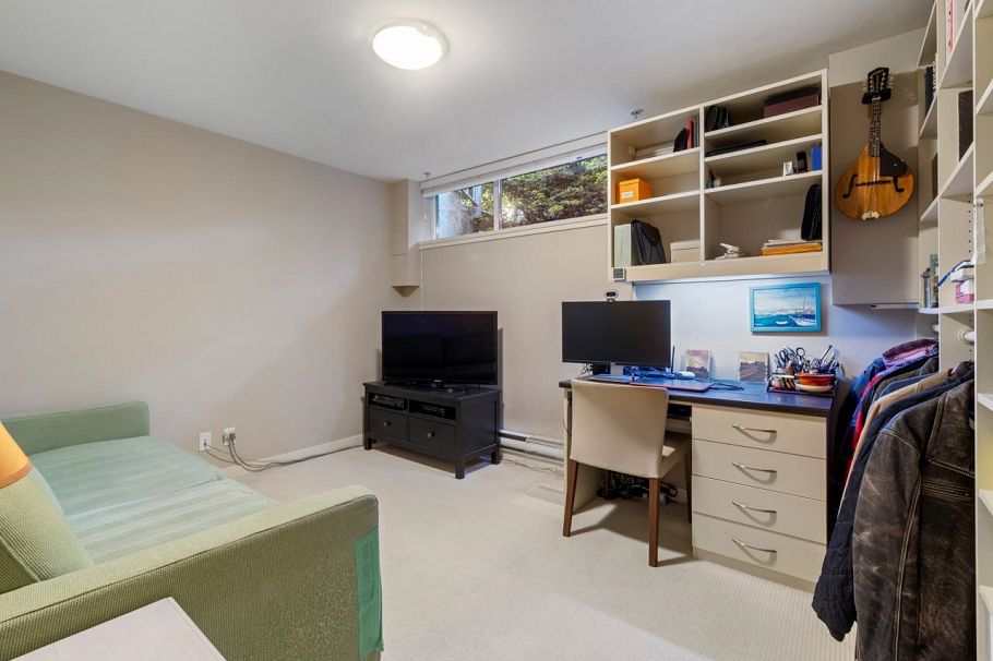 2168 W 8th Avenue Vancouver, BC - 29