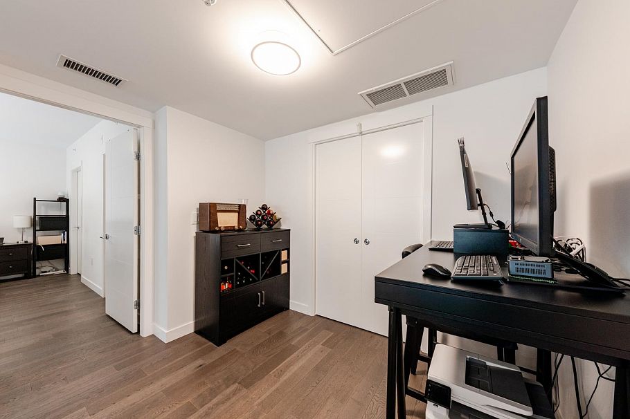 104 7828 Granville Street Vancouver, BC - 13