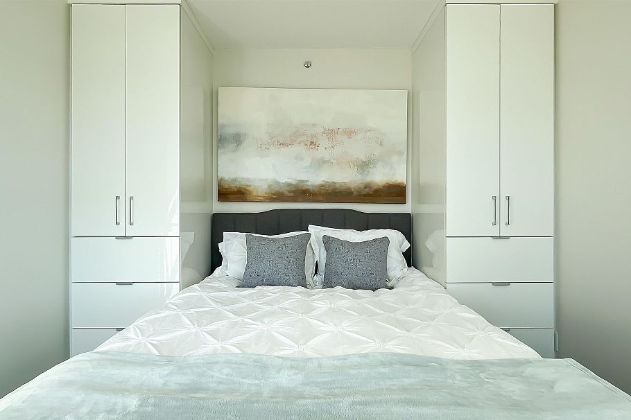 1106 1068 W Broadway Vancouver, BC - 11