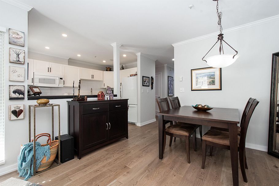 104 128 W 8th Street North Vancouver, BC - 11