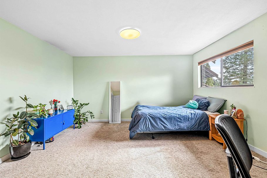 5709 Owl Court North Vancouver, BC - 19