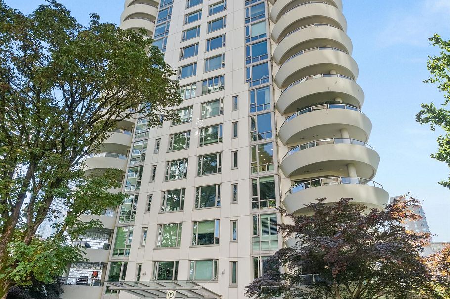 503 1020 Harwood Street Vancouver, BC - 1