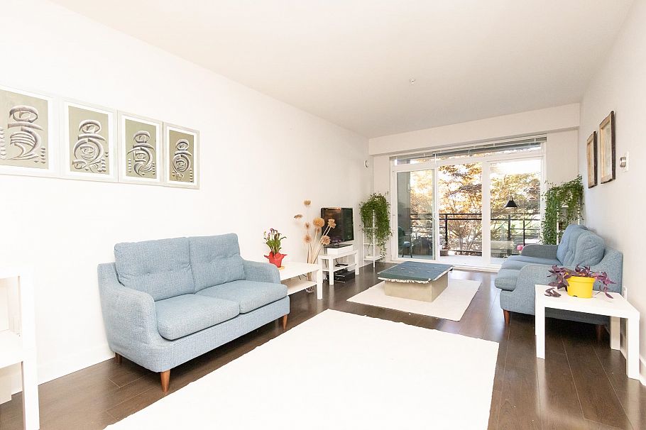 310 733 W 14th Street North Vancouver, BC - 6