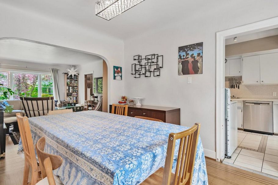 1958 W 12th Avenue Vancouver, BC - 19