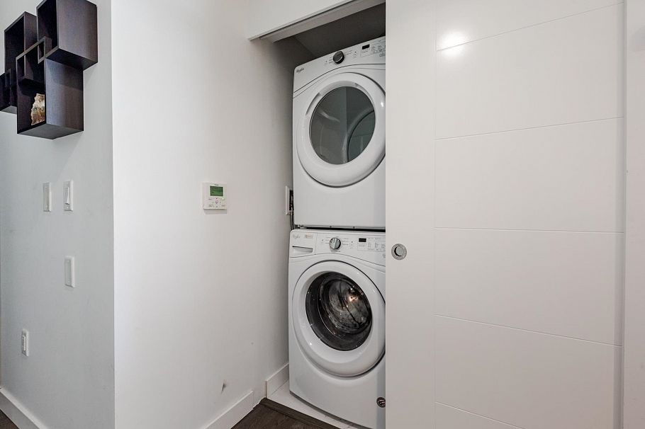 104 7828 Granville Street Vancouver, BC - 25