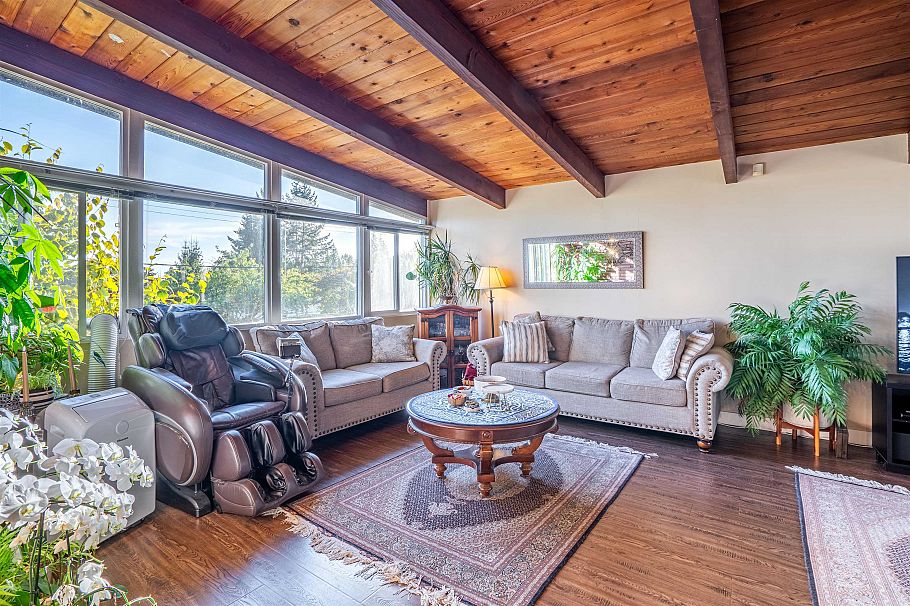 622 Croydon Place North Vancouver, BC - 4