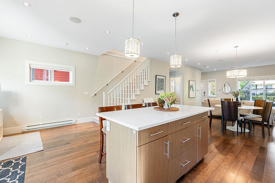 938 E 20th Avenue Vancouver, BC - 15