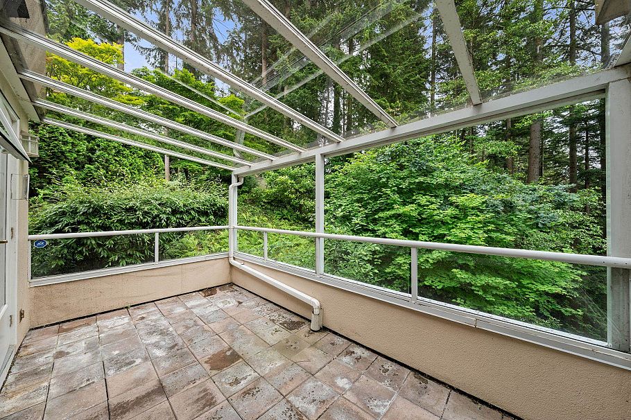 13 2425 Edgemont Boulevard North Vancouver, BC - 24