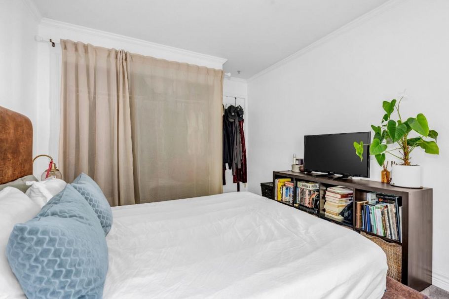 203 1617 Grant Street Vancouver, BC - 23