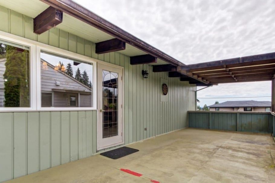 622 Croydon Place North Vancouver, BC - 22