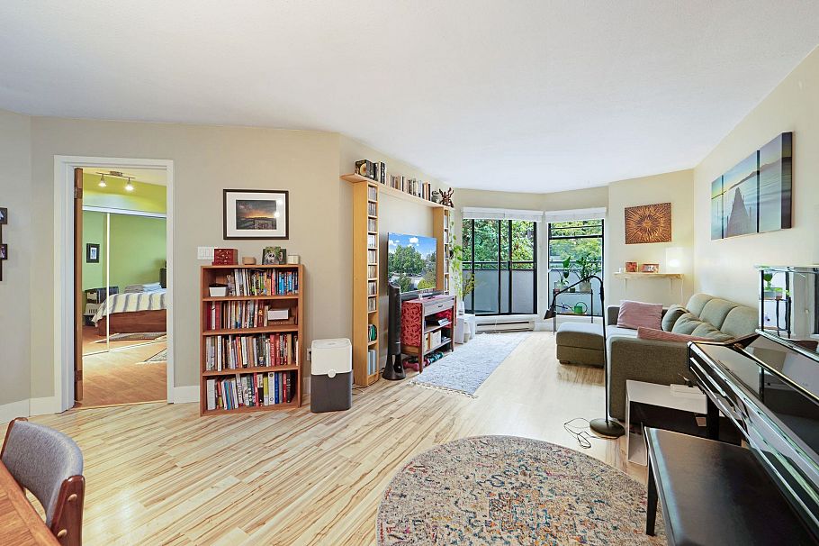 210 2222 Prince Edward Street Vancouver, BC - 7