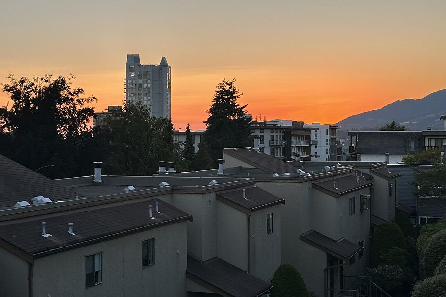 19 220 E 4th Street North Vancouver, BC - 29