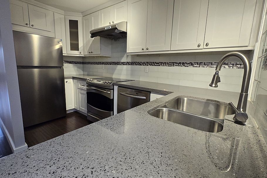 211 5723 Balsam Street Vancouver, BC - 7