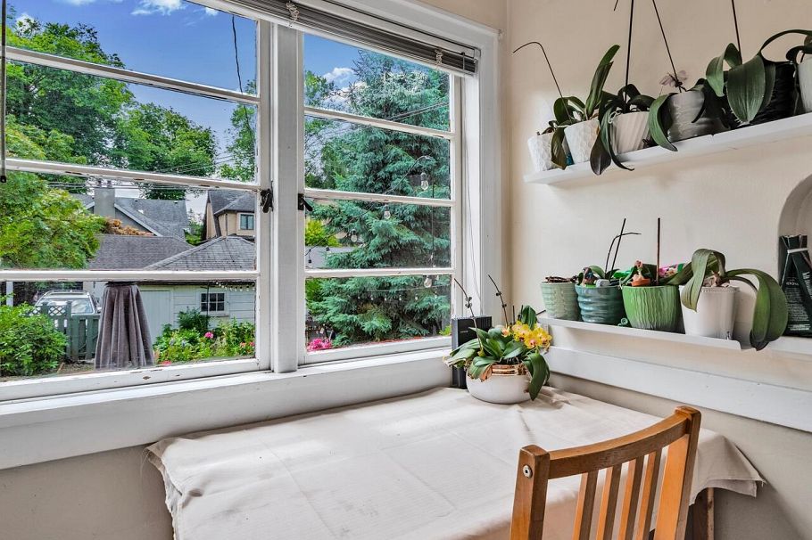 1958 W 12th Avenue Vancouver, BC - 17