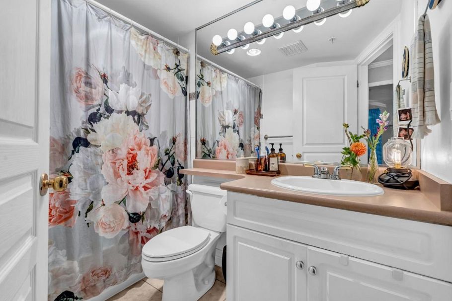 203 1617 Grant Street Vancouver, BC - 19