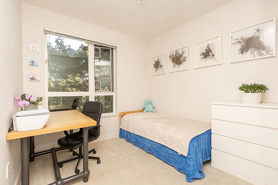310 733 W 14th Street North Vancouver, BC - 8