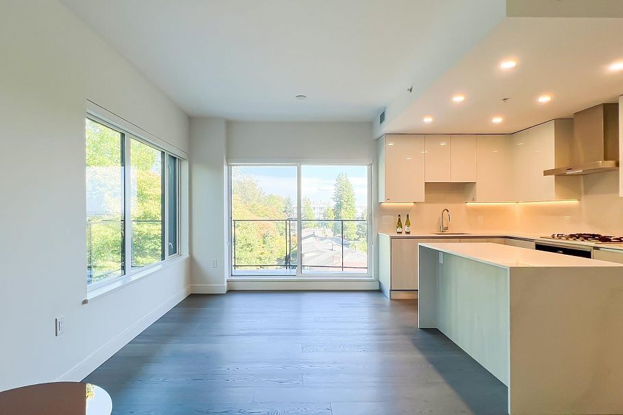 402 488 W 58th Avenue Vancouver, BC - 2