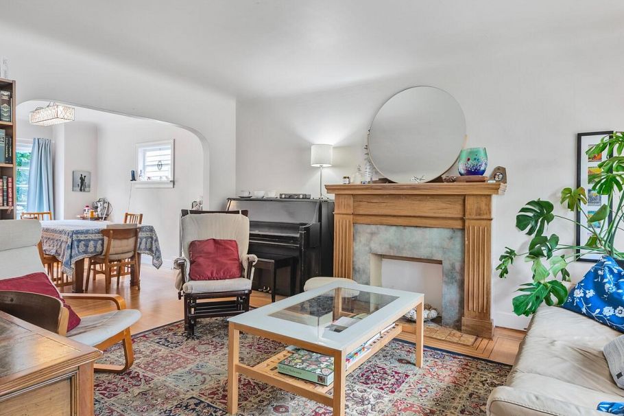 1958 W 12th Avenue Vancouver, BC - 15