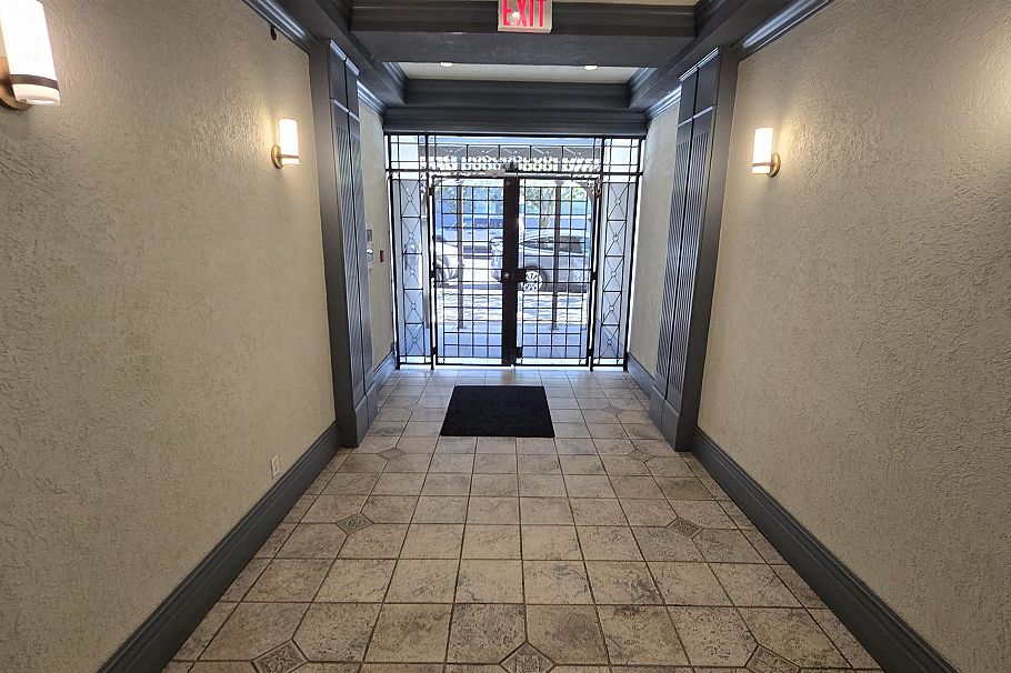 211 5723 Balsam Street Vancouver, BC - 22