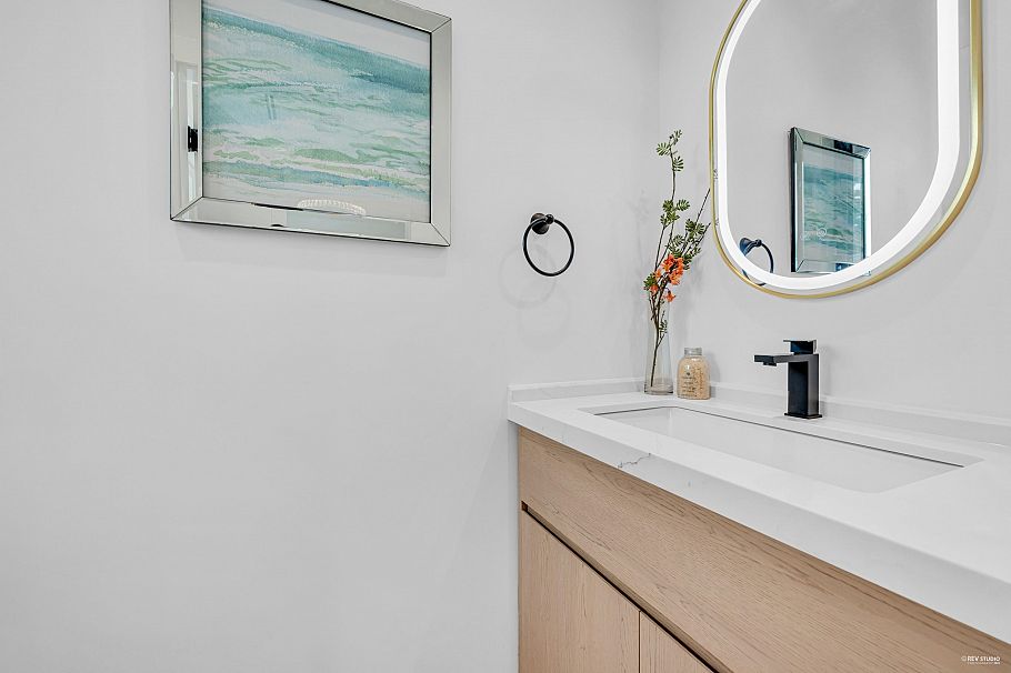 3 262 E 65th Avenue Vancouver, BC - 14