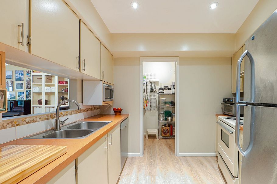 210 2222 Prince Edward Street Vancouver, BC - 15